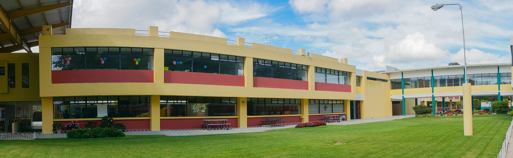 Colegio Español de Guatemala "Príncipe de Asturias"